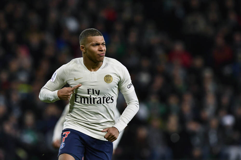 秀我中国｜三峡之巅 雪映山河新